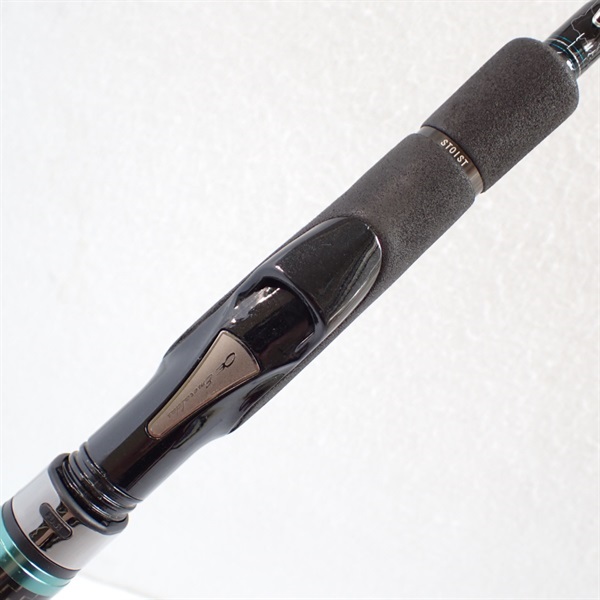 １７エメラルダスストイストＡＧＳ９０ＵＬＬ－Ｓ